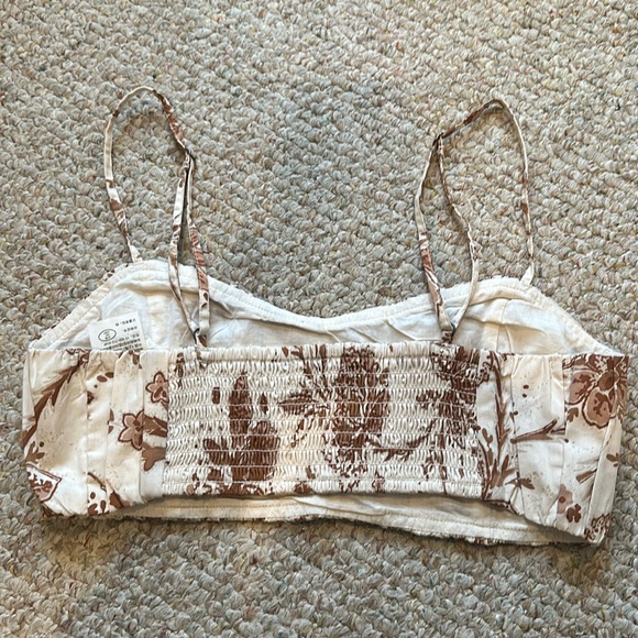 Abercrombie Ultra Cropped Square Neck Top - Picture 2 of 3